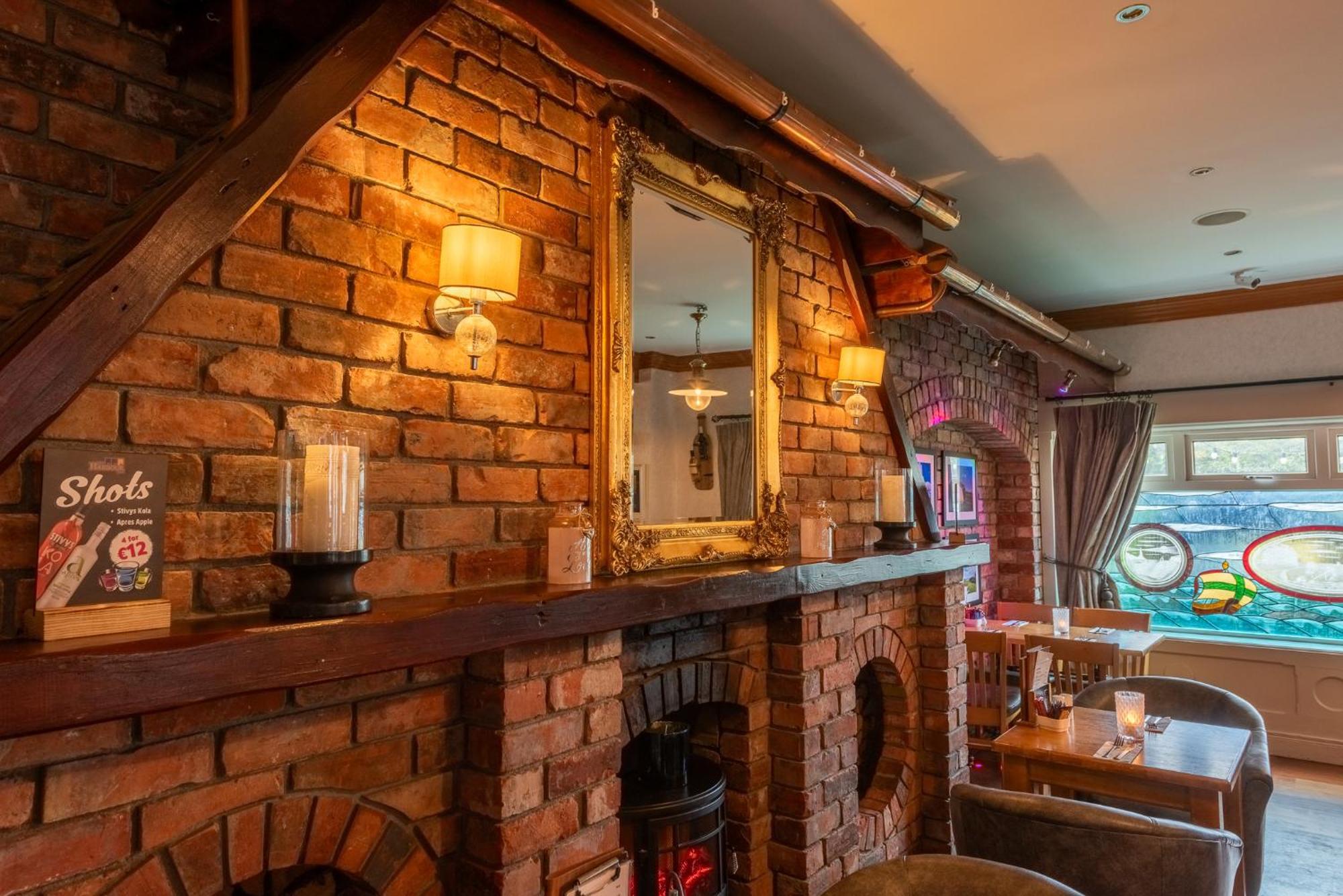 The Harbour Inn Buncrana Eksteriør billede
