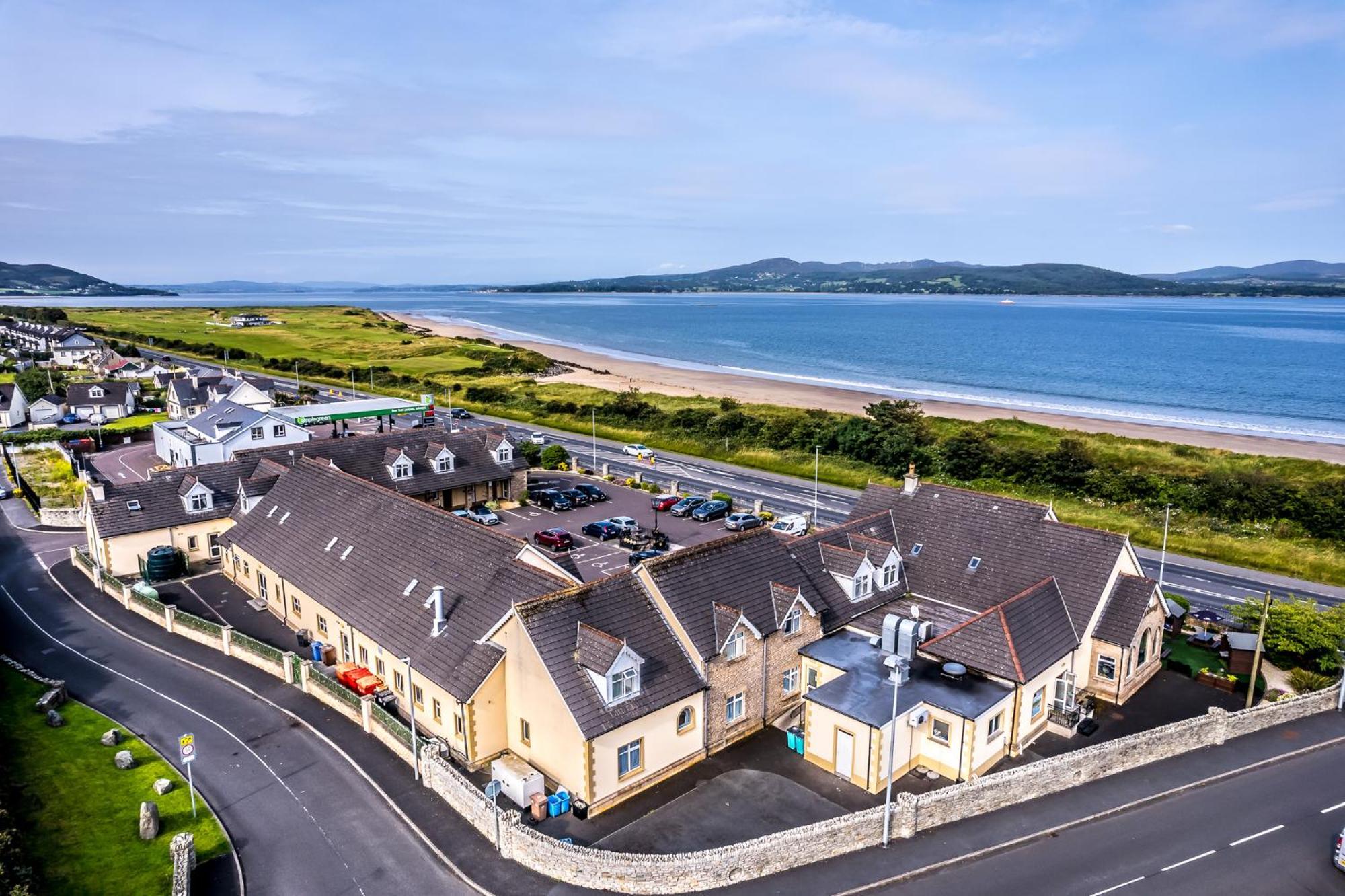 The Harbour Inn Buncrana Eksteriør billede