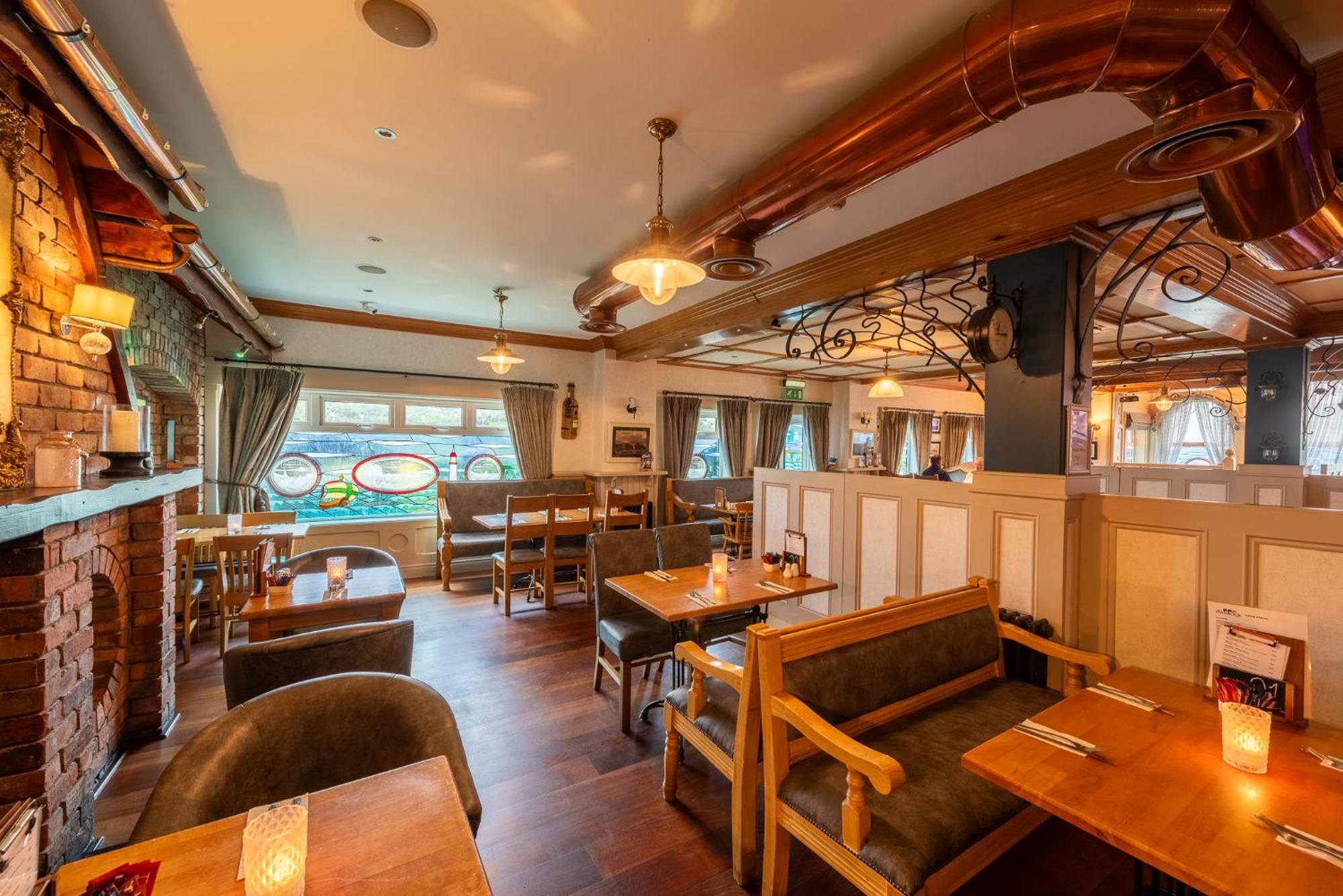 The Harbour Inn Buncrana Eksteriør billede